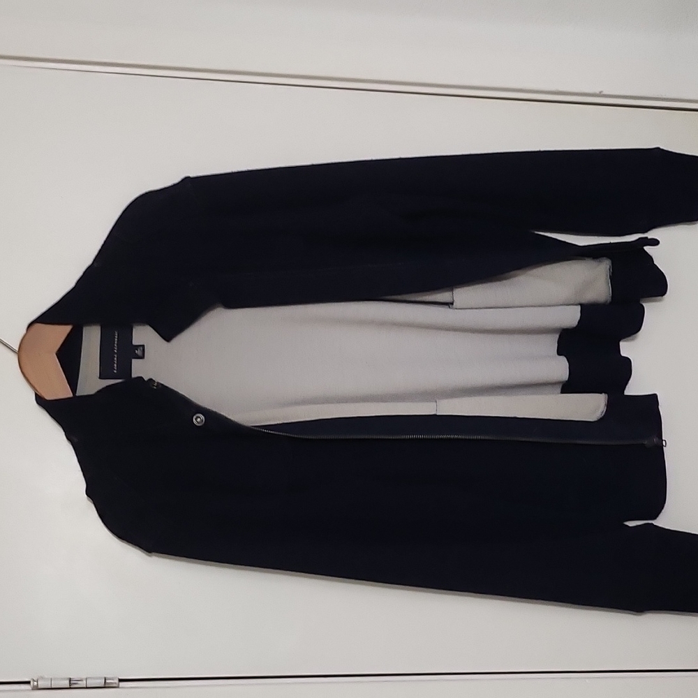 Banana Republic Men's light weight jacket zip up